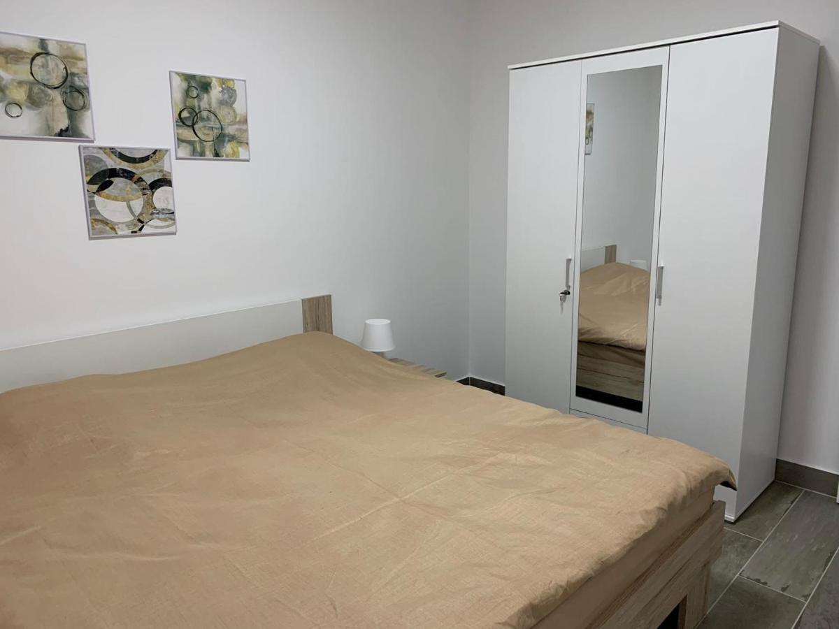 Apartman Diamond Парасин Экстерьер фото